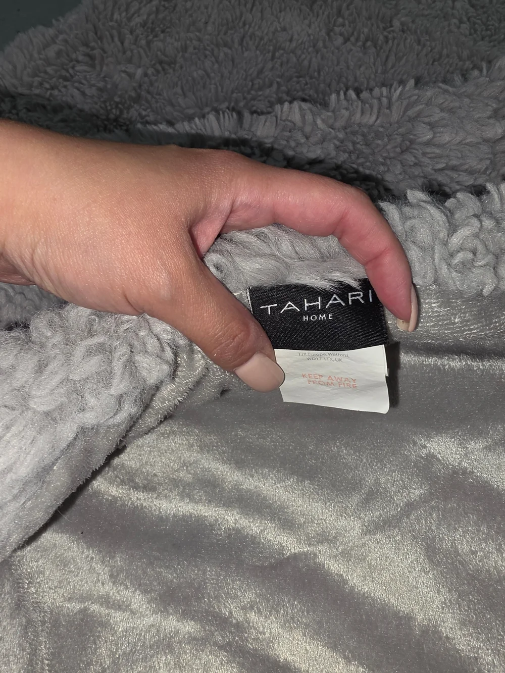Tahari Light Gray Plush Faux Fur Throw